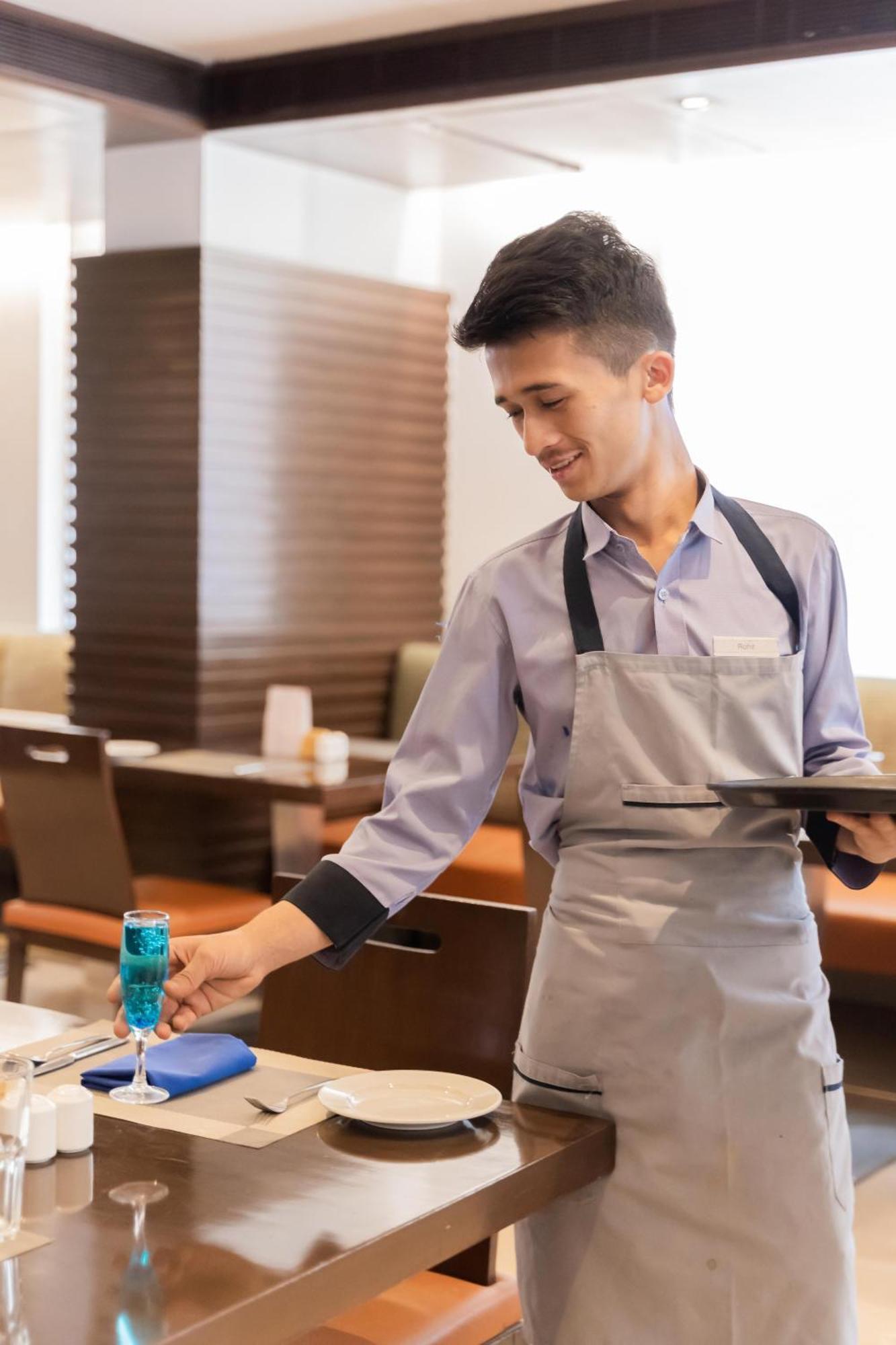 Four Points By Sheraton Ahmedabad Eksteriør bilde