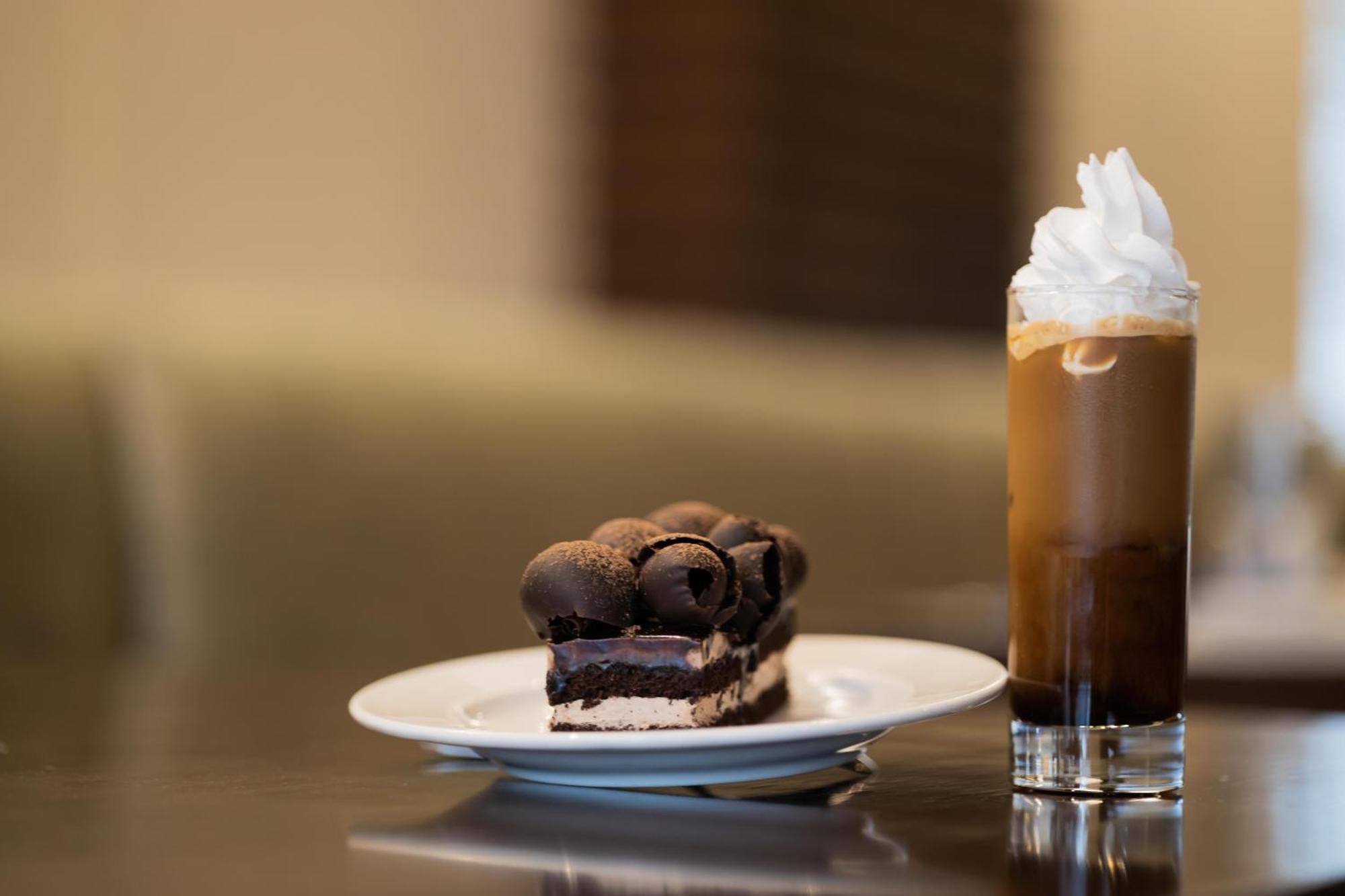 Four Points By Sheraton Ahmedabad Eksteriør bilde