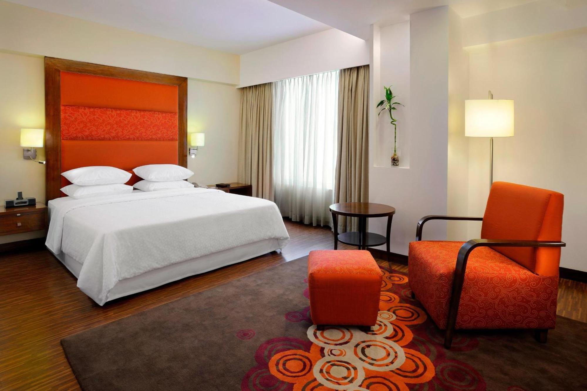 Four Points By Sheraton Ahmedabad Eksteriør bilde