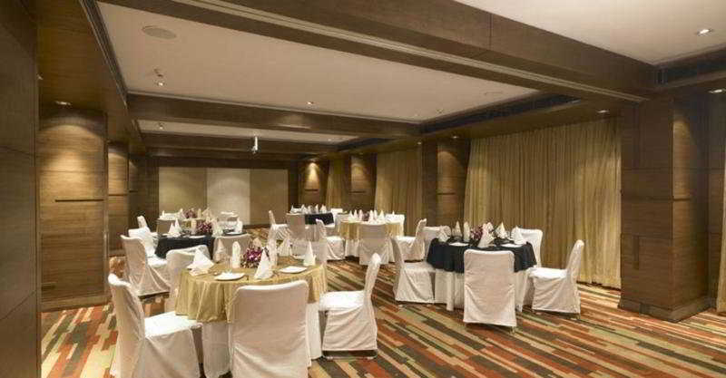 Four Points By Sheraton Ahmedabad Eksteriør bilde