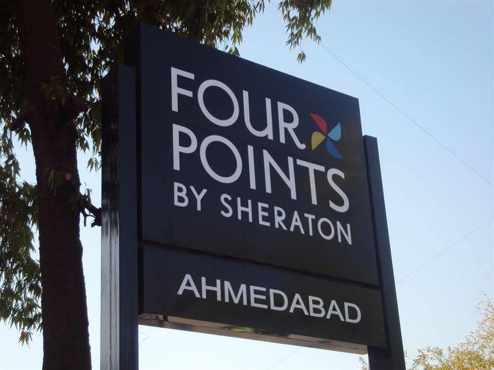 Four Points By Sheraton Ahmedabad Eksteriør bilde