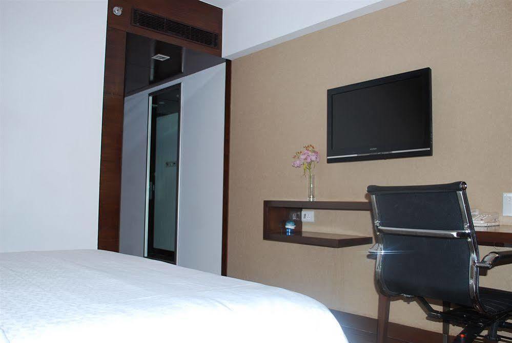 Four Points By Sheraton Ahmedabad Eksteriør bilde